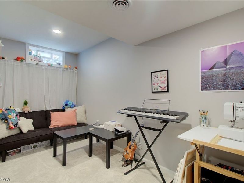 2594 Carlton Street NW, North Canton, OH 44720 Photo 33