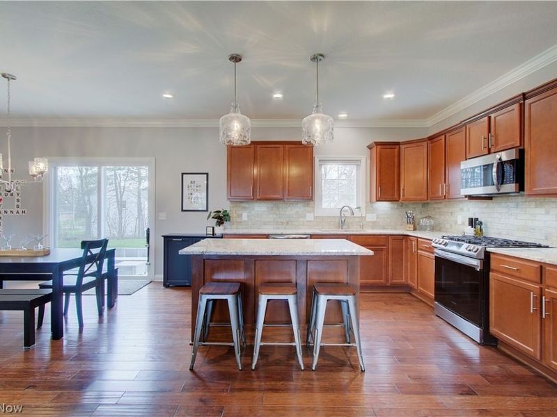 2594 Carlton Street NW, North Canton, OH 44720 Photo 9