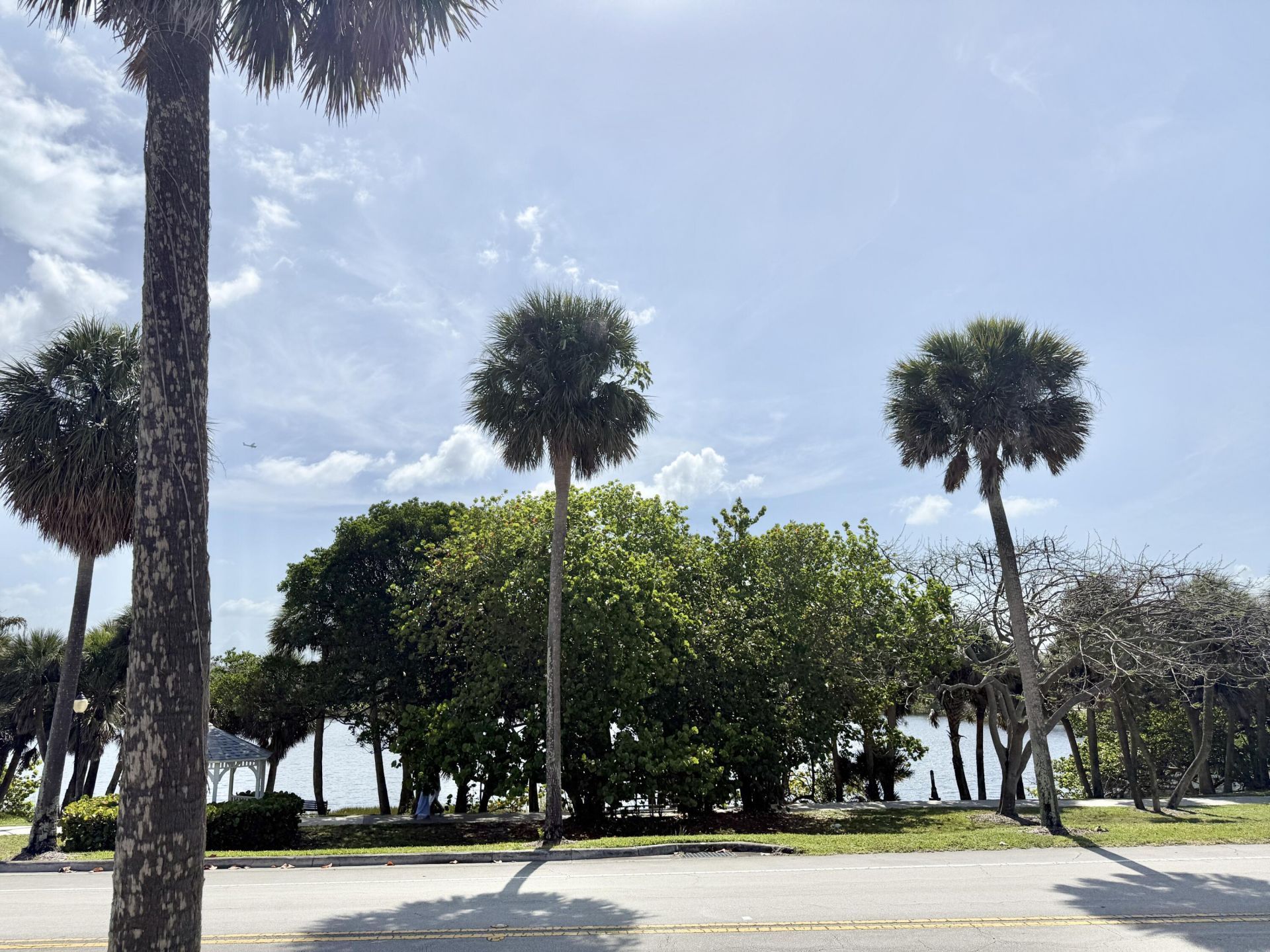 400 Seaside Lane, Juno Beach, FL 33408 Photo