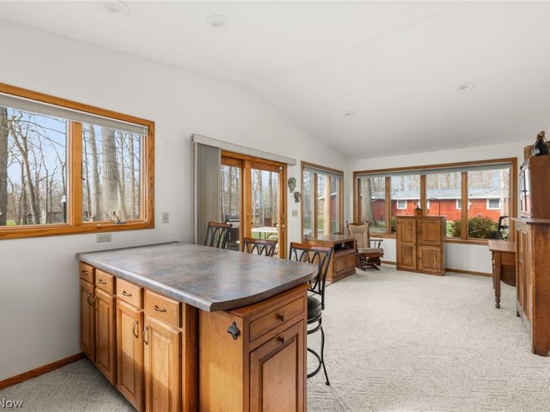 843 Wildwood Drive, Willard, OH 44890 Photo 14