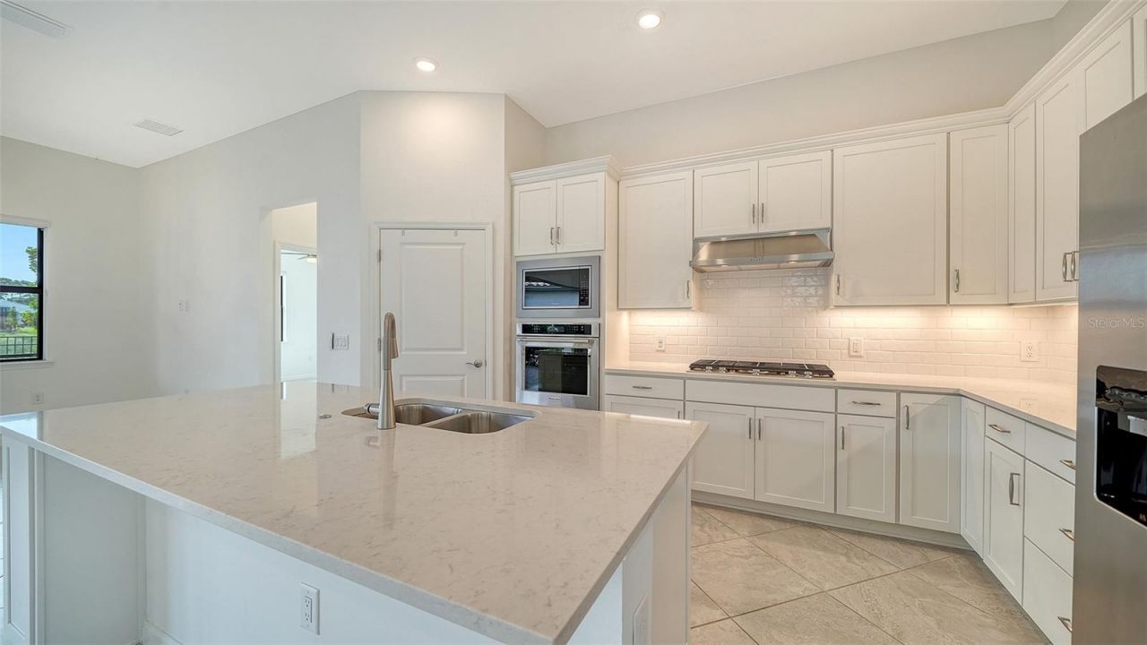 14704 Golden Grass Terrace , Nokomis, FL 34275 Photo