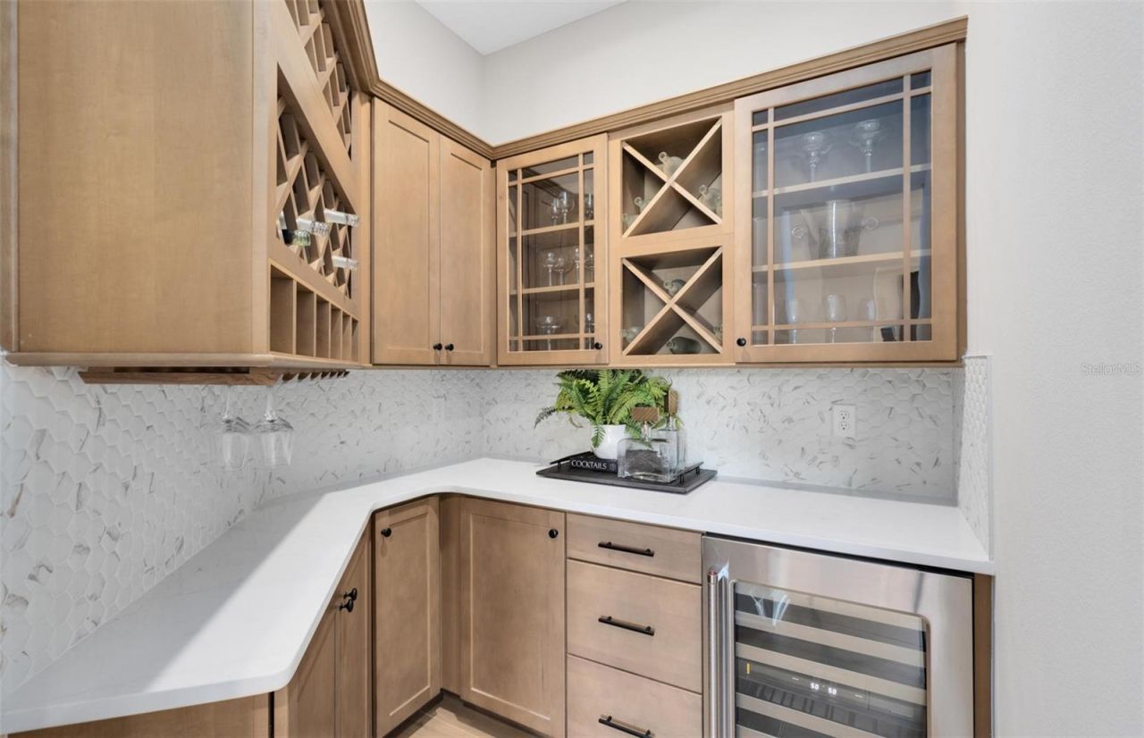 16603 Lone Oak Circle , Orlando, FL 32832 Photo