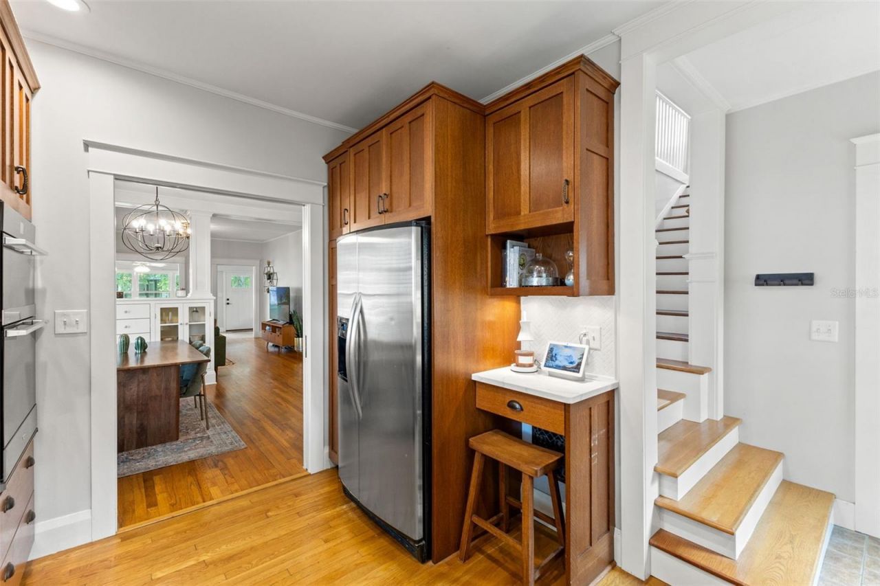 5101 N Seminole Avenue , Tampa, FL 33603 Photo