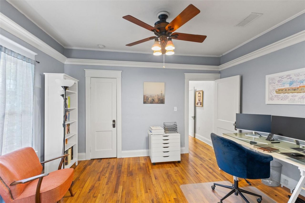 5101 N Seminole Avenue , Tampa, FL 33603 Photo