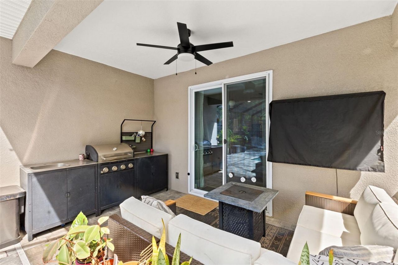 1507 Hillside Drive , Tampa, FL 33610 Photo