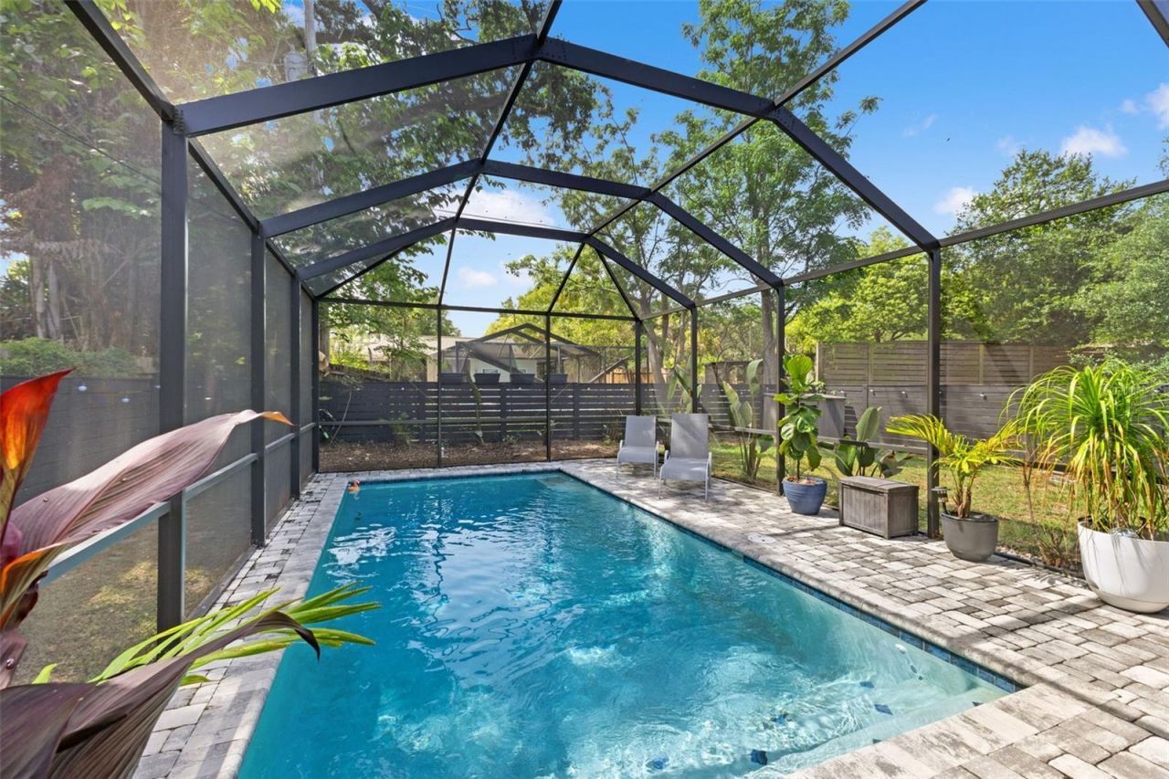 1507 Hillside Drive , Tampa, FL 33610 Photo