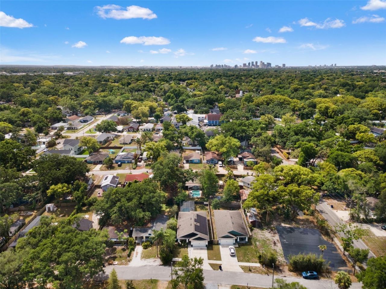 1507 Hillside Drive , Tampa, FL 33610 Photo