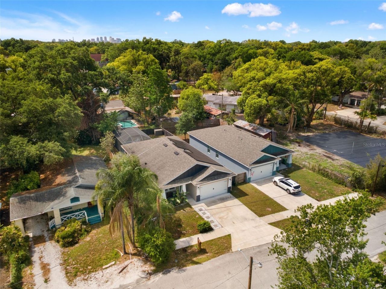 1507 Hillside Drive , Tampa, FL 33610 Photo