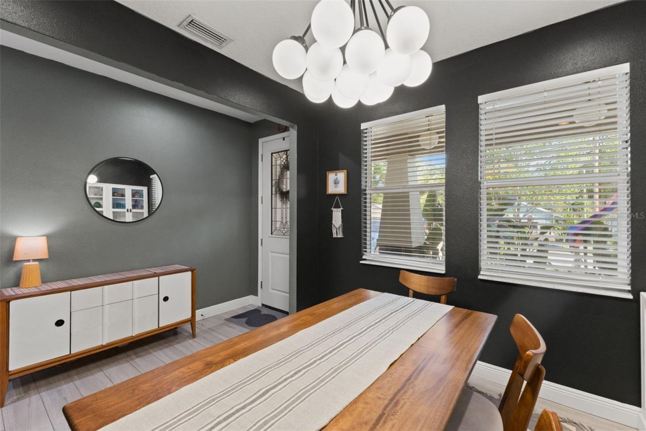 1507 Hillside Drive , Tampa, FL 33610 Photo