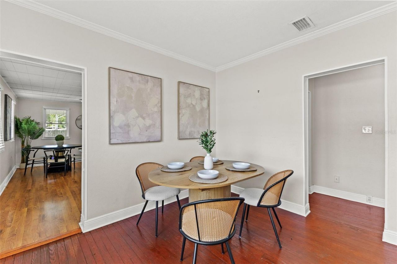 318 W Osborne Avenue , Tampa, FL 33603 Photo