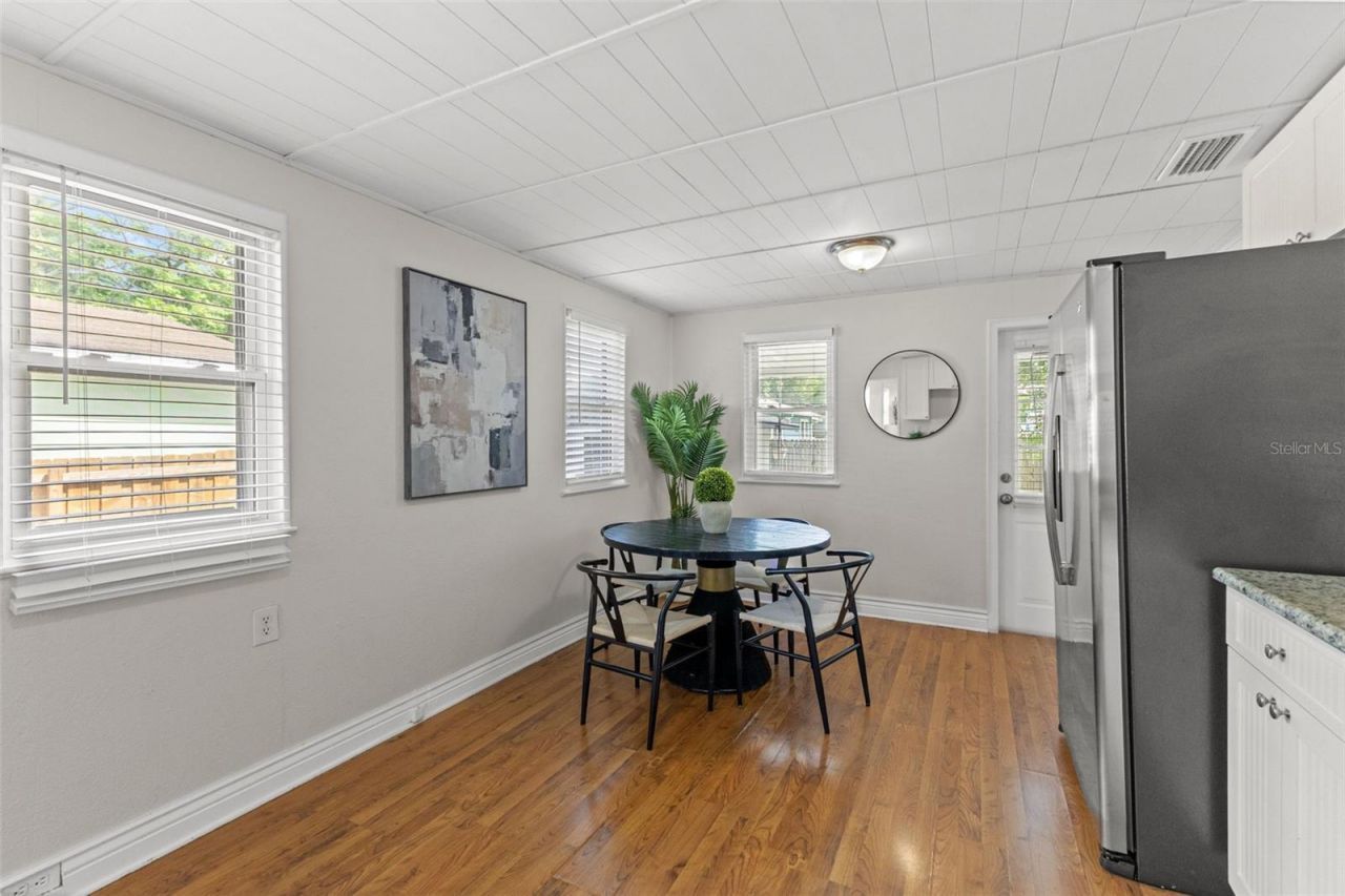 318 W Osborne Avenue , Tampa, FL 33603 Photo