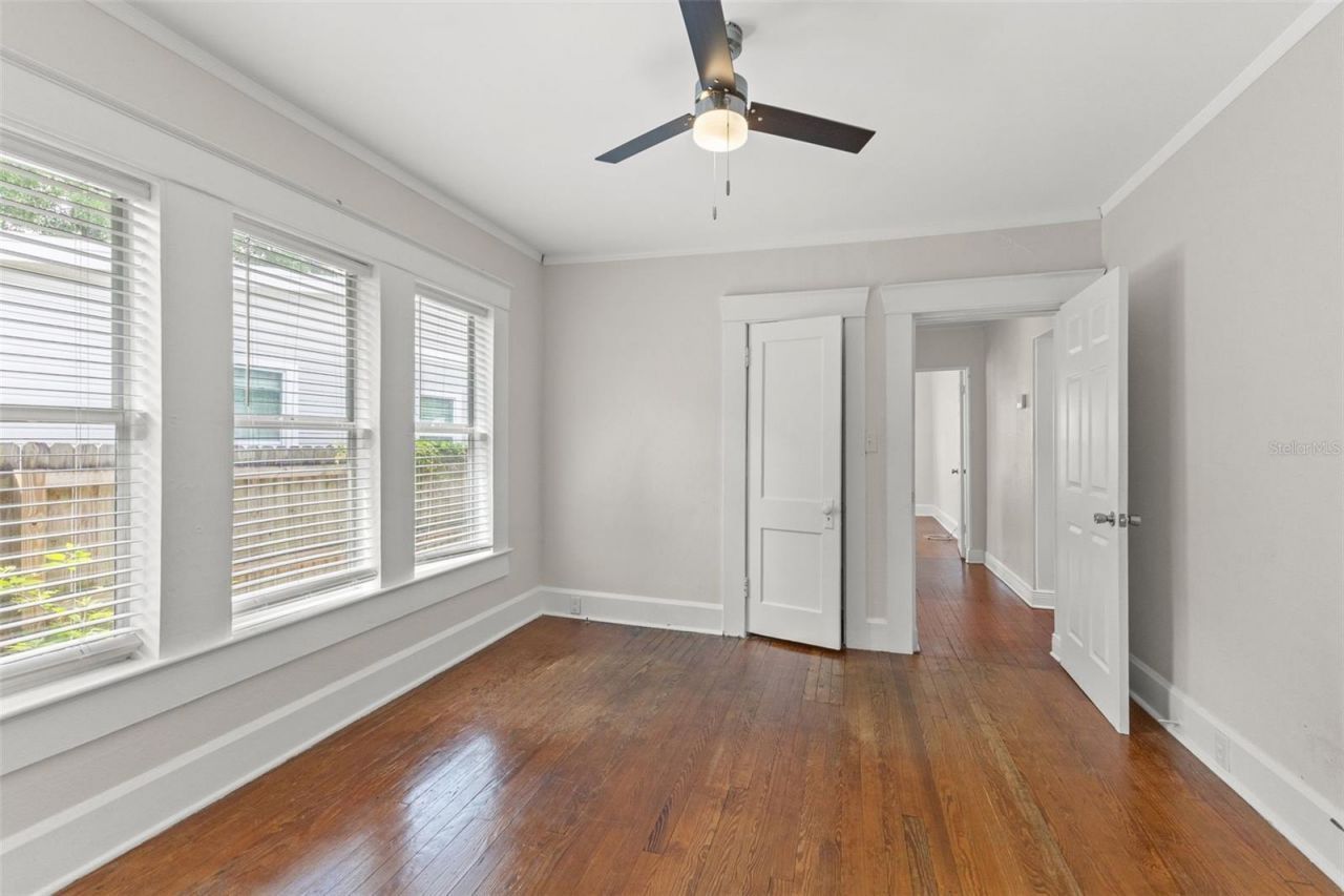 318 W Osborne Avenue , Tampa, FL 33603 Photo