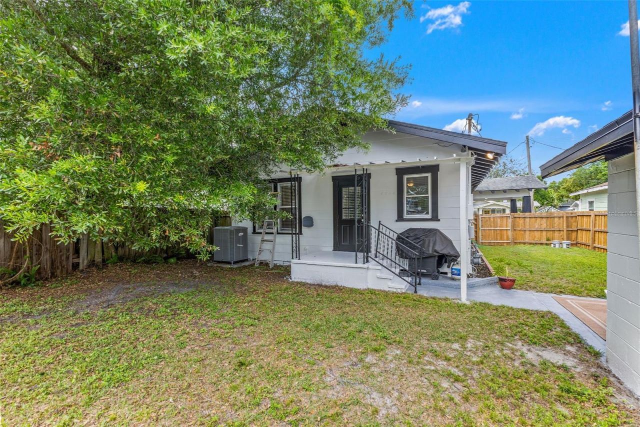 318 W Osborne Avenue , Tampa, FL 33603 Photo