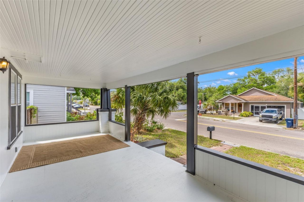 318 W Osborne Avenue , Tampa, FL 33603 Photo