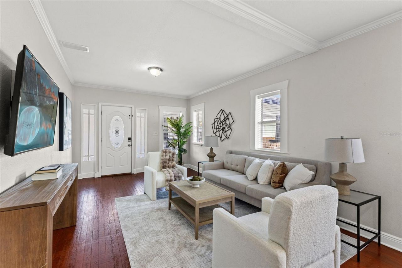 318 W Osborne Avenue , Tampa, FL 33603 Photo