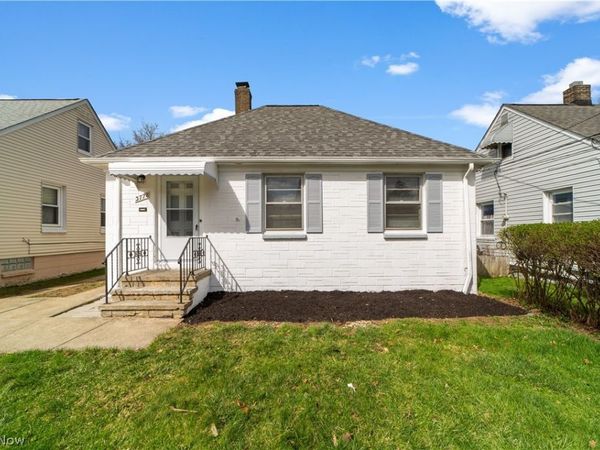 3778 Highland Road , Cleveland, OH 44111