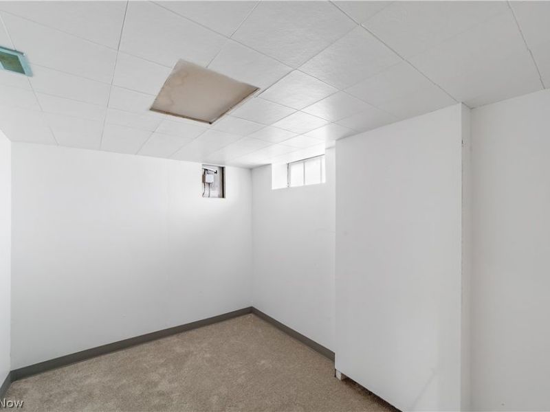 3778 Highland Road, Cleveland, OH 44111 Photo 18