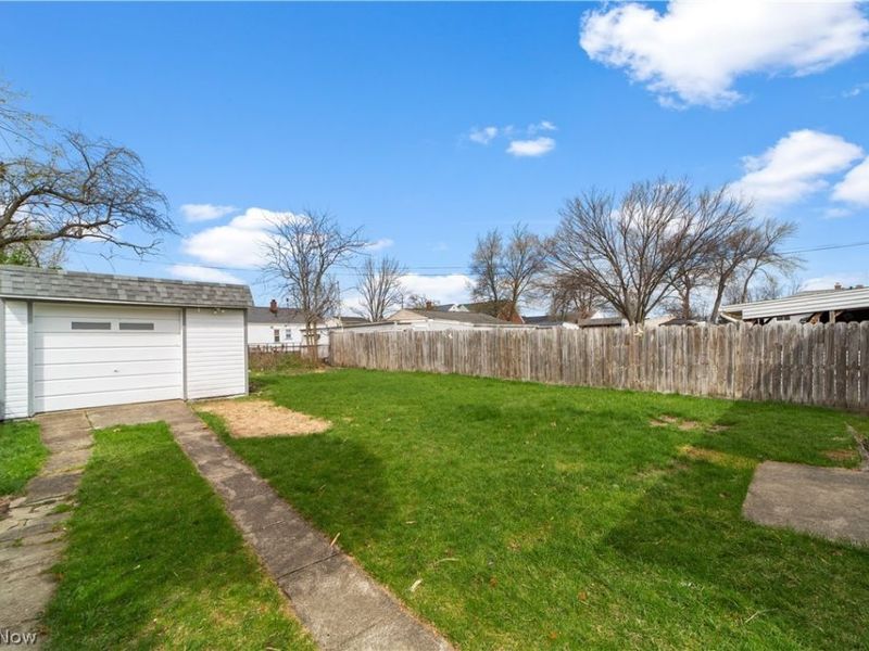 3778 Highland Road, Cleveland, OH 44111 Photo 24