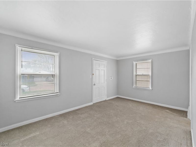 3778 Highland Road, Cleveland, OH 44111 Photo 4