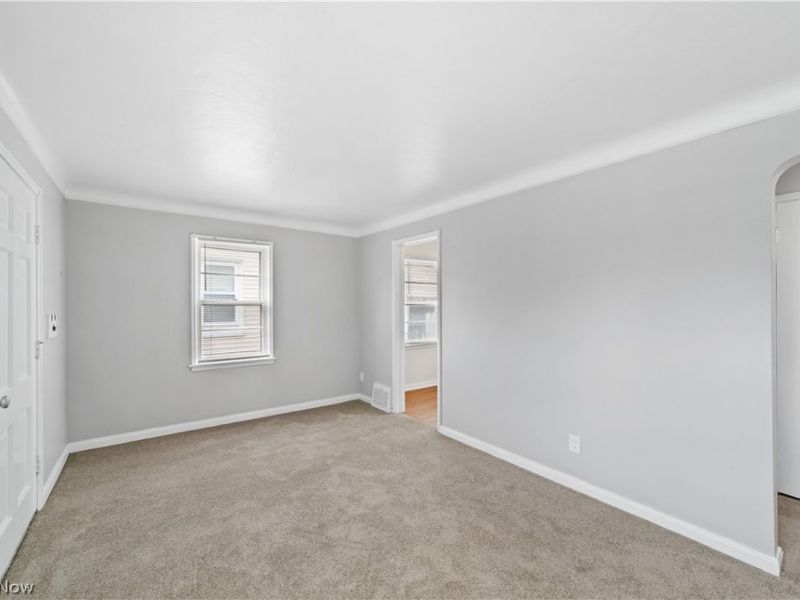 3778 Highland Road, Cleveland, OH 44111 Photo 6