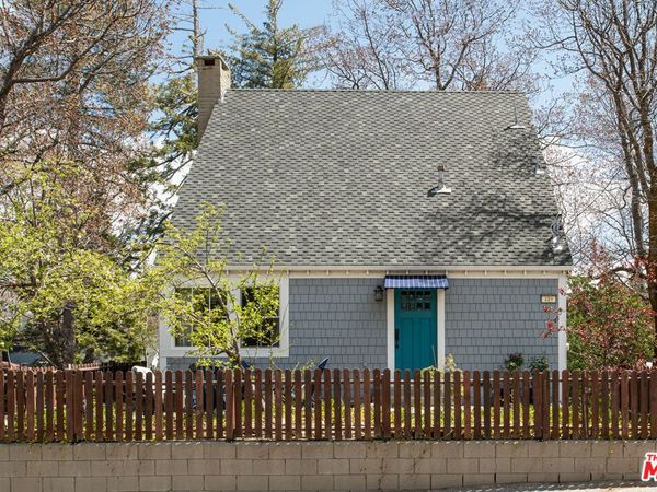 419 Hemlock Drive, Lake Arrowhead, CA 92352