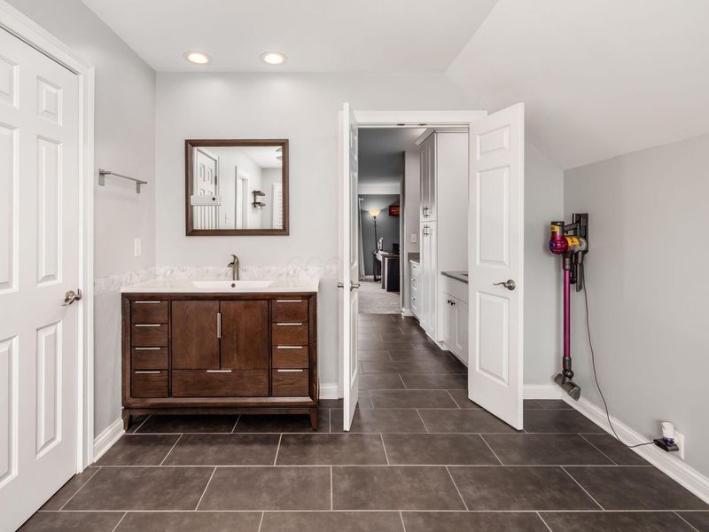 10417 Cambridge Place , Powell, OH 43065 Photo 27