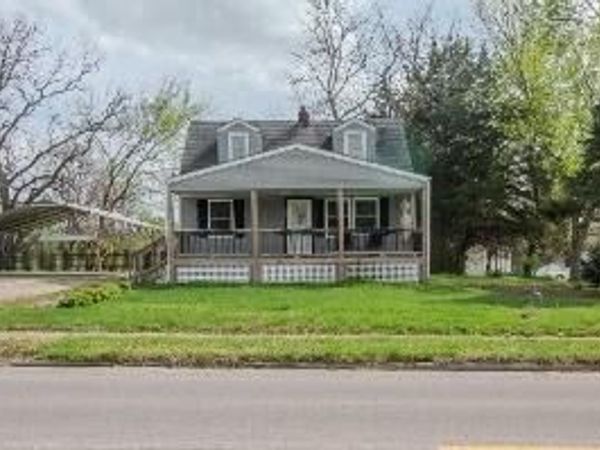 403 lOCUST Street, Harrisonville, MO 64701