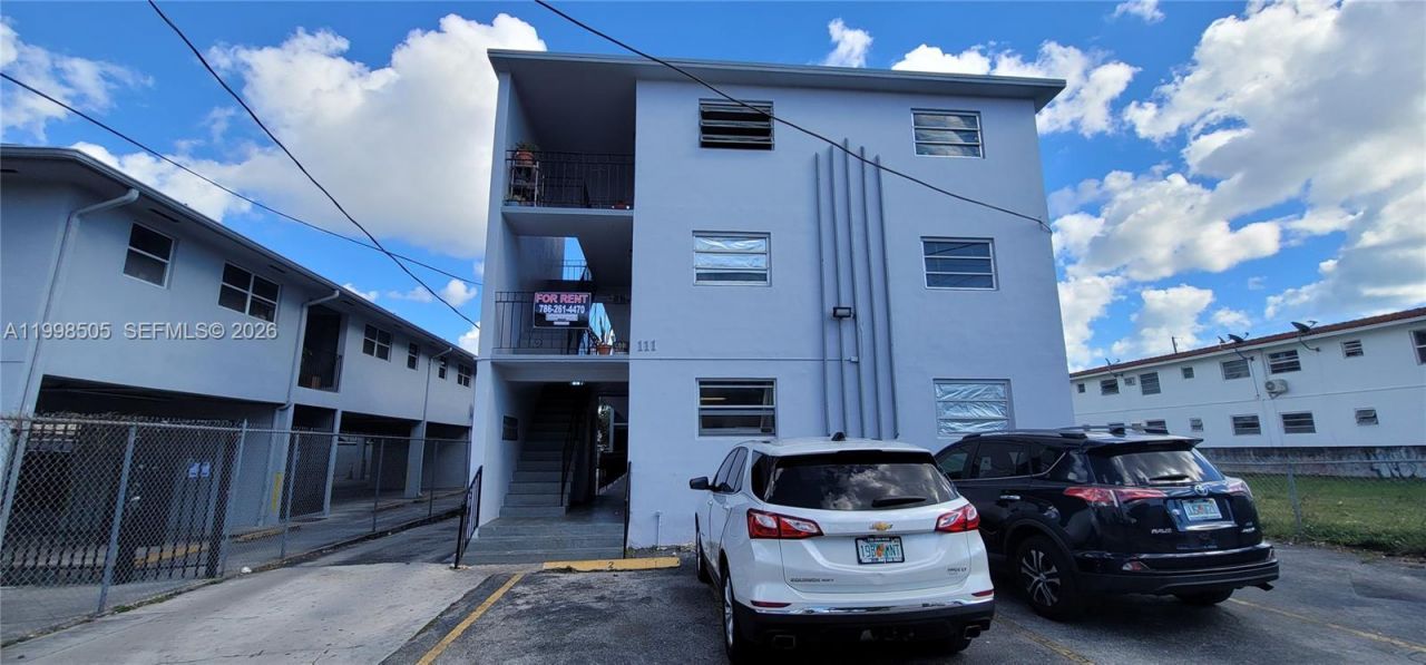 111 SW 18th Ave , Miami, FL 33135 Photo