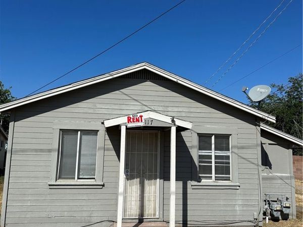 117 Harris dr, Bakersfield, CA 93308