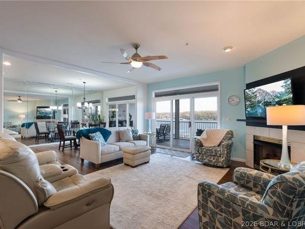 5450 Christopher Lane, Unit 231, Osage Beach, MO 65065