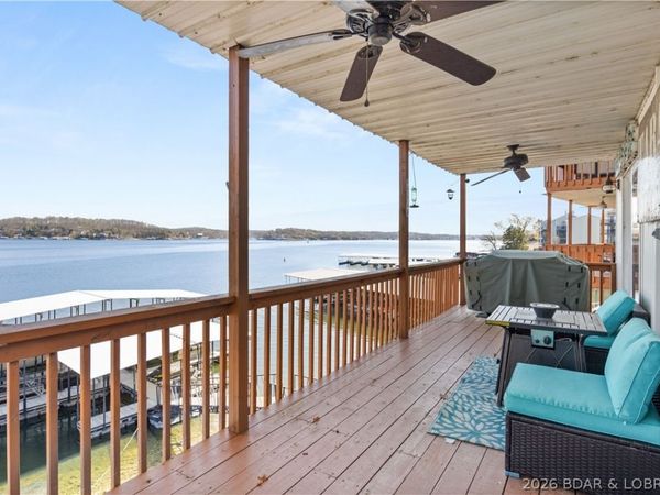 114-2A Tara Road, Unit 302, Lake Ozark, MO 65049