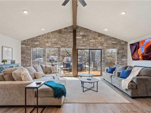 501 Camelot Drive, Camdenton, MO 65020