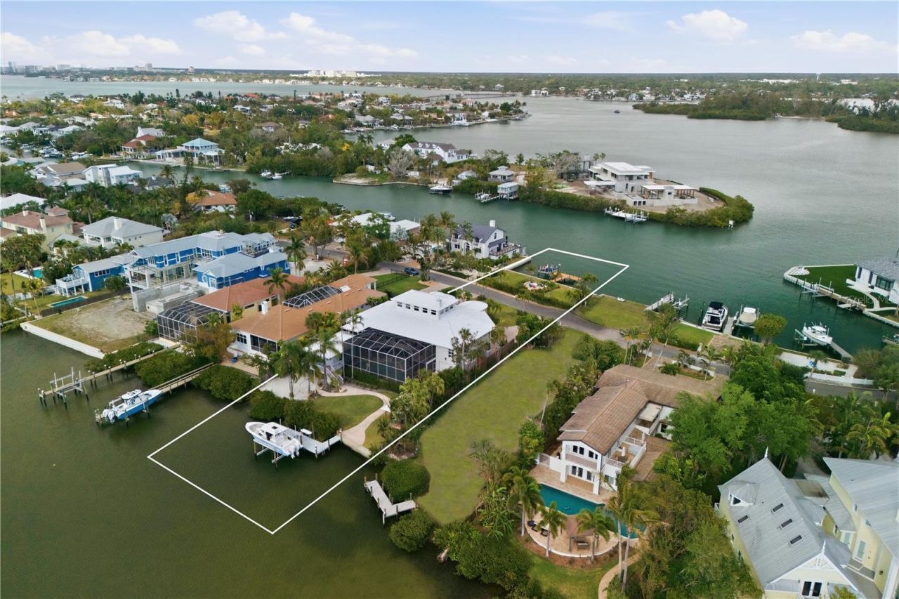 4034 Roberts Point Road , Sarasota, FL 34242 Photo