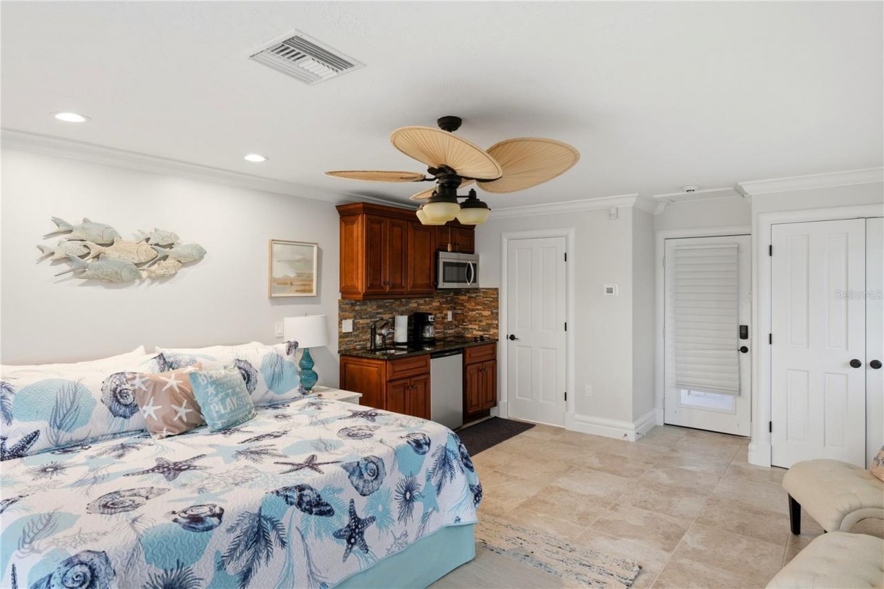 4034 Roberts Point Road , Sarasota, FL 34242 Photo