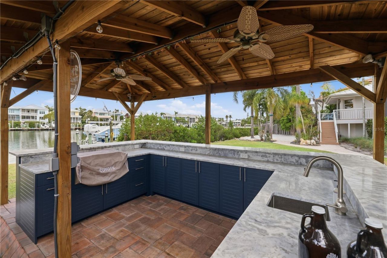 4034 Roberts Point Road , Sarasota, FL 34242 Photo