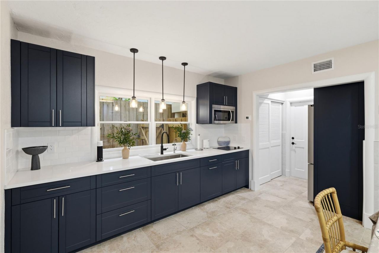 4034 Roberts Point Road, Sarasota, FL 34242 Photo