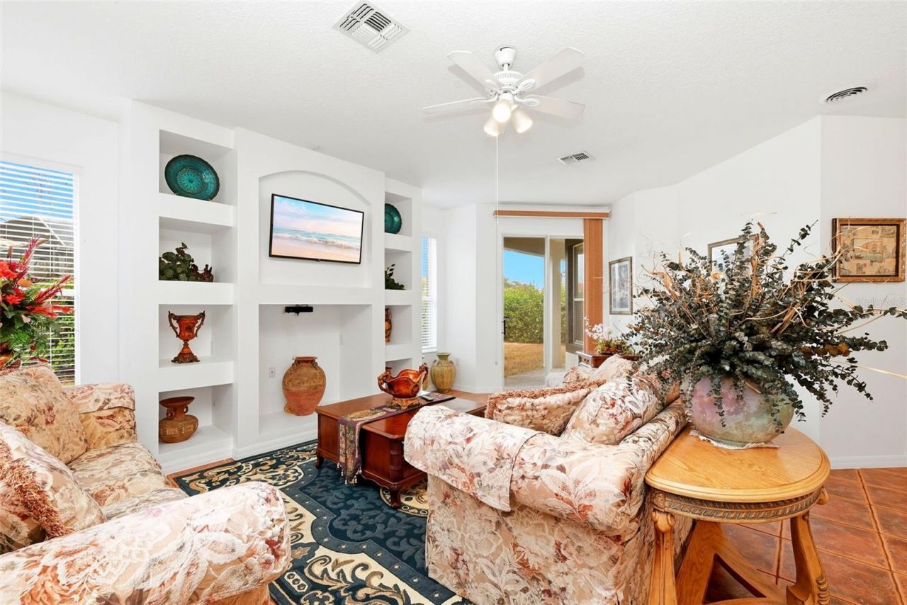 910 Lascala Drive , Windermere, FL 34786 Photo