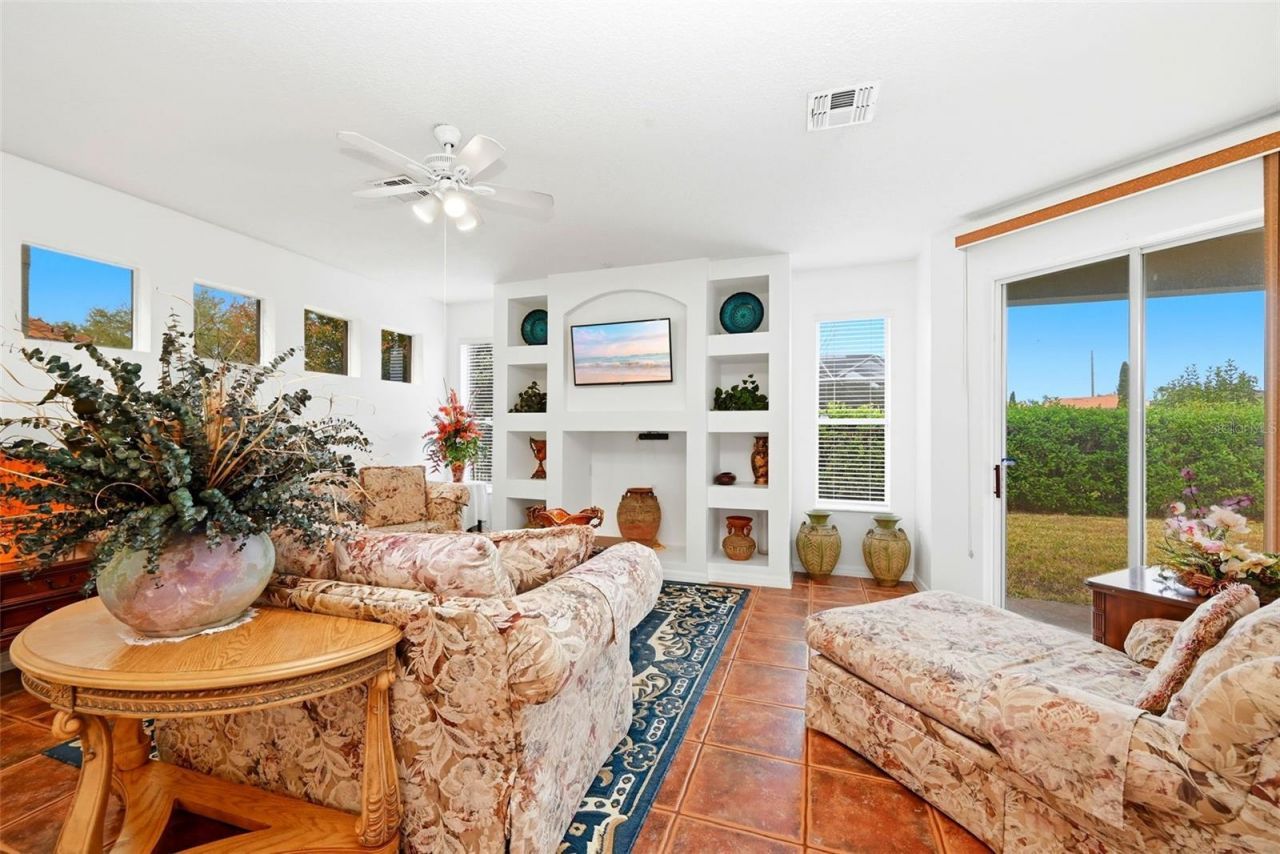 910 Lascala Drive , Windermere, FL 34786 Photo