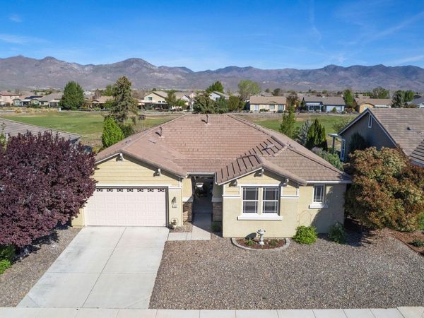 816 Ballybunion Drive, Dayton, NV 89403