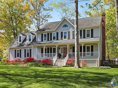 1208 Lauren Place, Midlothian, VA 23114