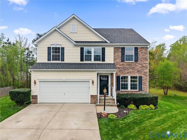 7036 Heartleaf Lane, Moseley, VA 23120