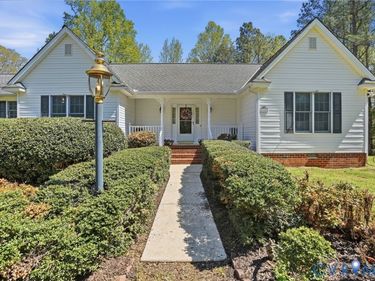16242 Chiswell Lane, Beaverdam, VA 23015