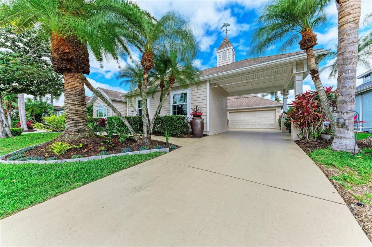 4735 Spinnaker Drive , Bradenton, FL 34208 Photo
