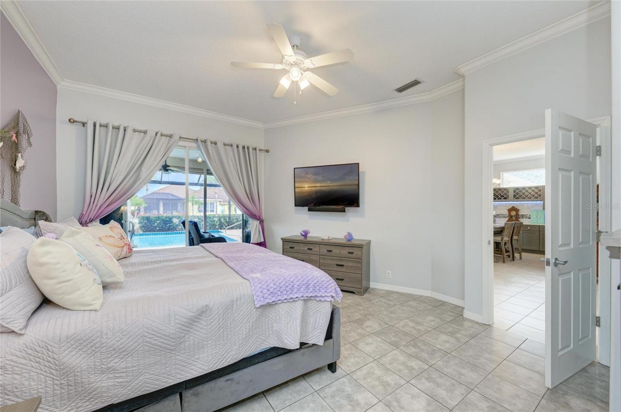 4735 Spinnaker Drive, Bradenton, FL 34208 Photo