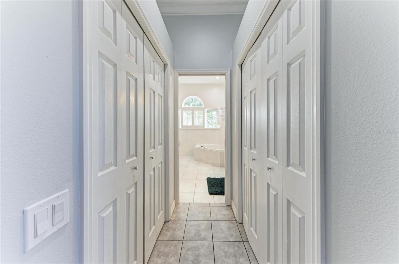 4735 Spinnaker Drive , Bradenton, FL 34208 Photo