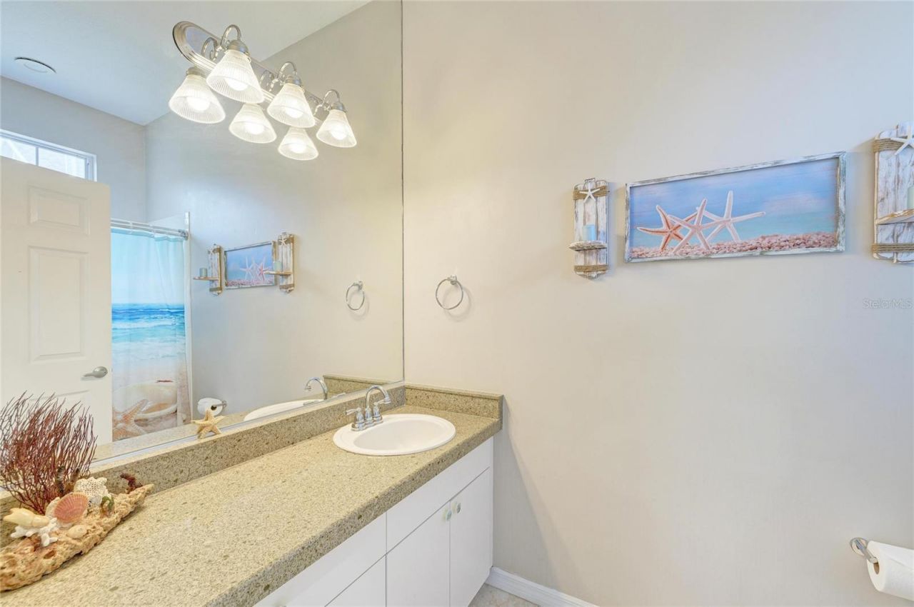 4735 Spinnaker Drive , Bradenton, FL 34208 Photo