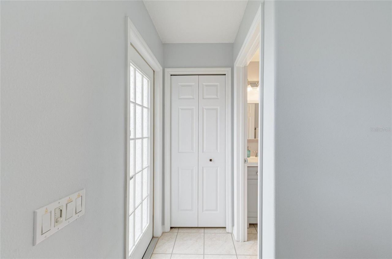 4735 Spinnaker Drive , Bradenton, FL 34208 Photo