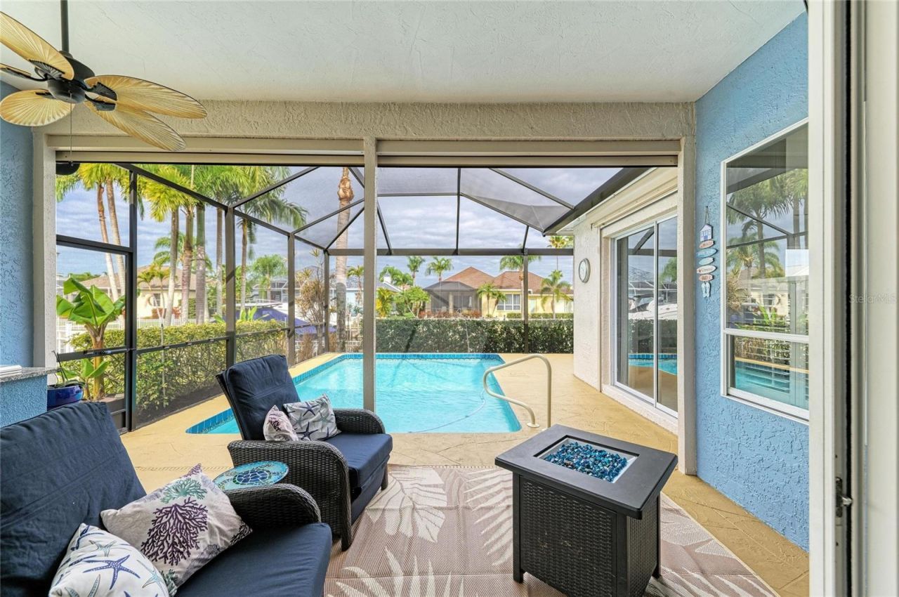 4735 Spinnaker Drive, Bradenton, FL 34208 Photo