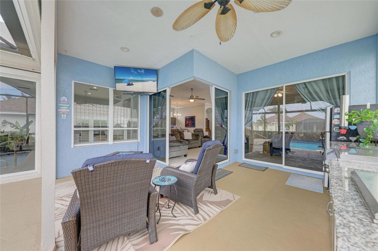 4735 Spinnaker Drive, Bradenton, FL 34208 Photo