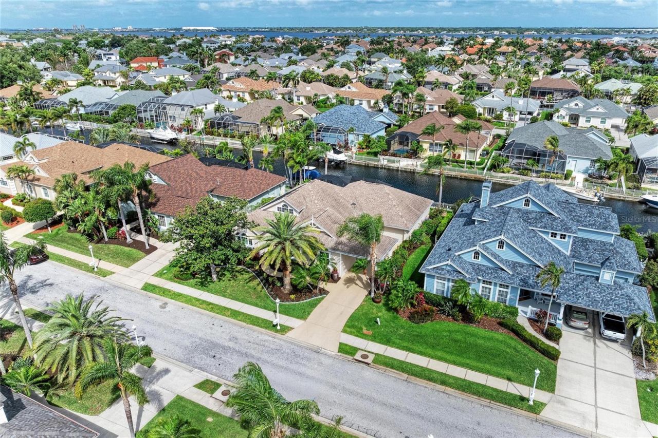 4735 Spinnaker Drive, Bradenton, FL 34208 Photo